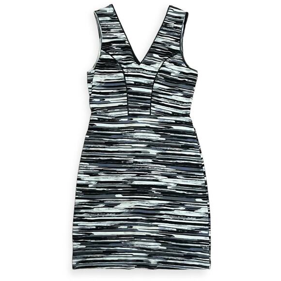Tart Viera V-Neck Sleeveless Printed Knit Sheath Dress Stretch Black Gray Medium - Picture 3 of 11
